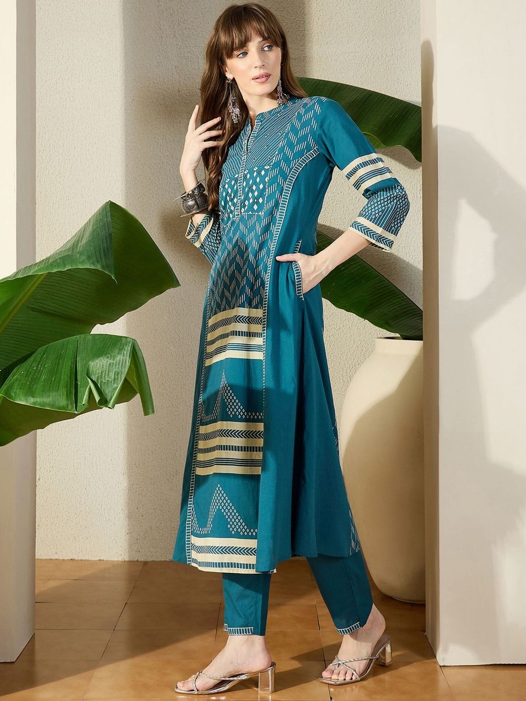 Women Pure Cotton Printed A-Line Kurta & Trousers