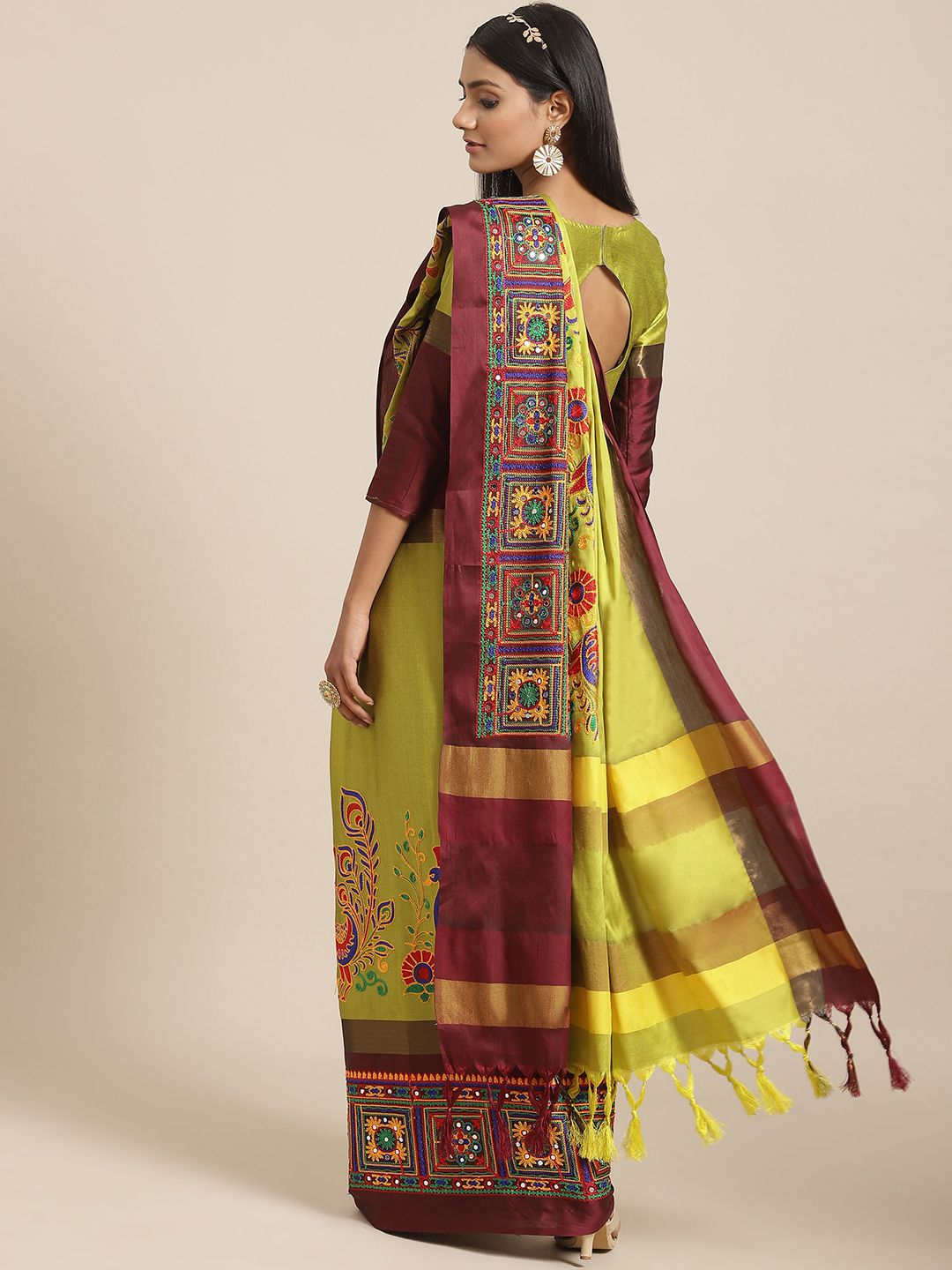 Dhiyona RV Women's Cotton Silk Heavy Kutchi Work With Peacock Design Embroidered Saree  ( KVD1545 )