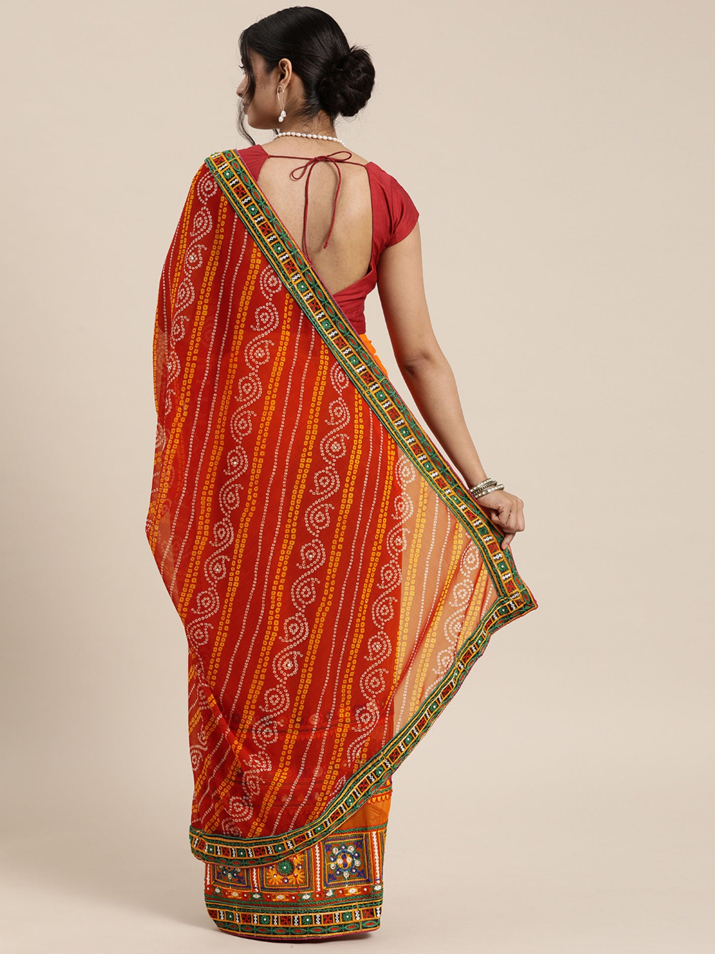 Dhiyona RV Women's half and half bandhani pallu Red  and Orange color saree ( KVD207 )