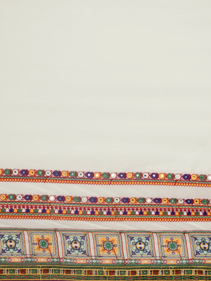 Dhiyona RV Women's Half And Half Bandhani Pallu With Kutchi Embroidered Saree ( KVD934 )