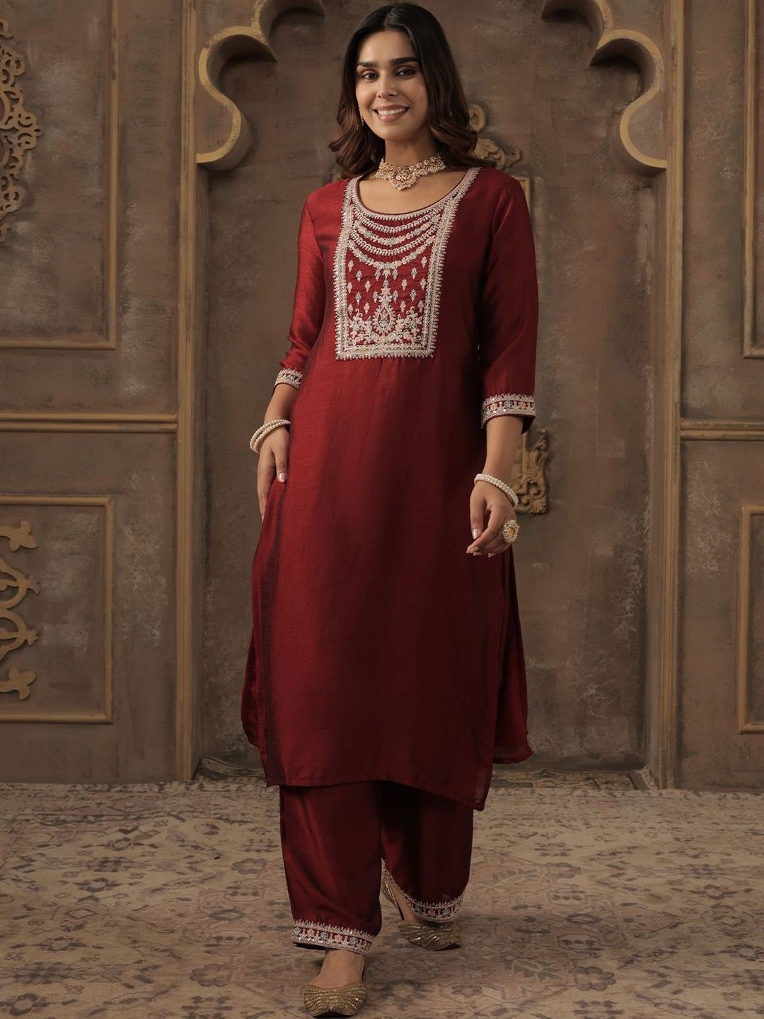 Women Ethnic Motifs Embroidered Kurta with Palazzo