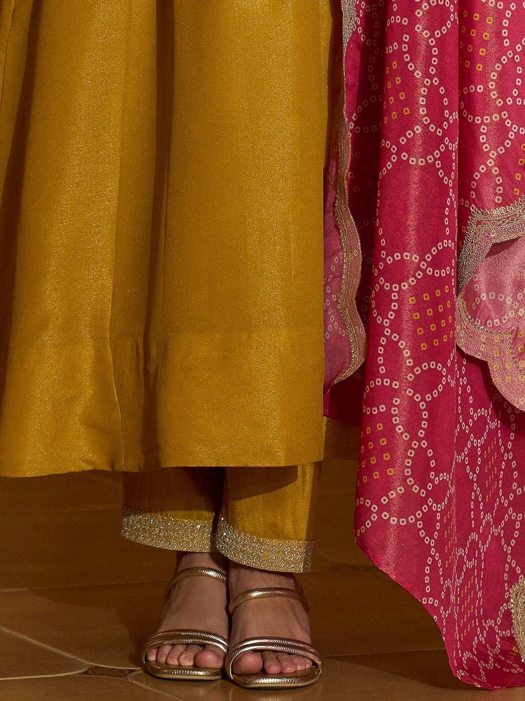 Ethnic Motifs Embroidered A-Line Bandhani Zari Kurta With Trousers & Dupatta