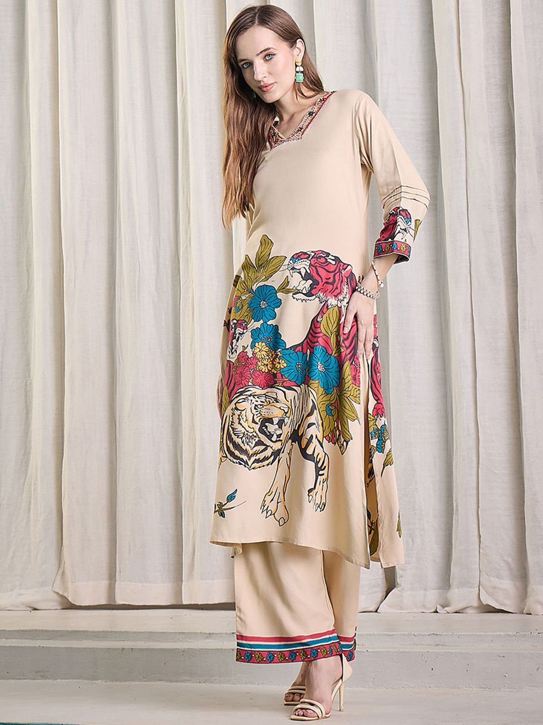 Dhiyona IE Printed Pure Cotton V-Neck Top With Palazzos Co-Ords
