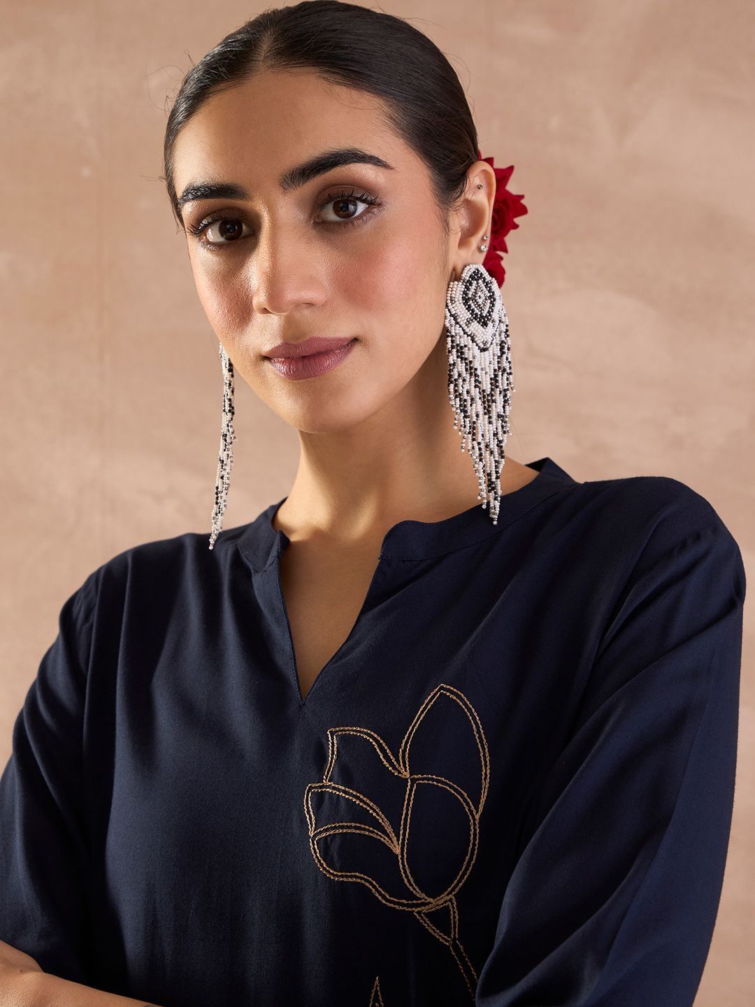 Dhiyona IE Embroidered Mandarin Collar Tunic With Trousers