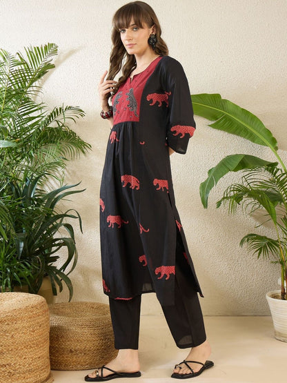 Women Animal Printed Tiered Thread Work Pure Cotton Kurta with Trousers