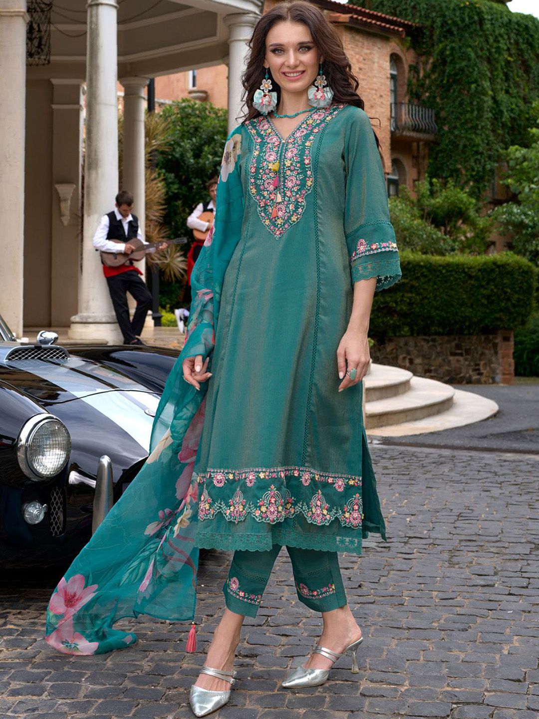 Floral Embroidered Thread Work Kurta With Trousers & Dupatta