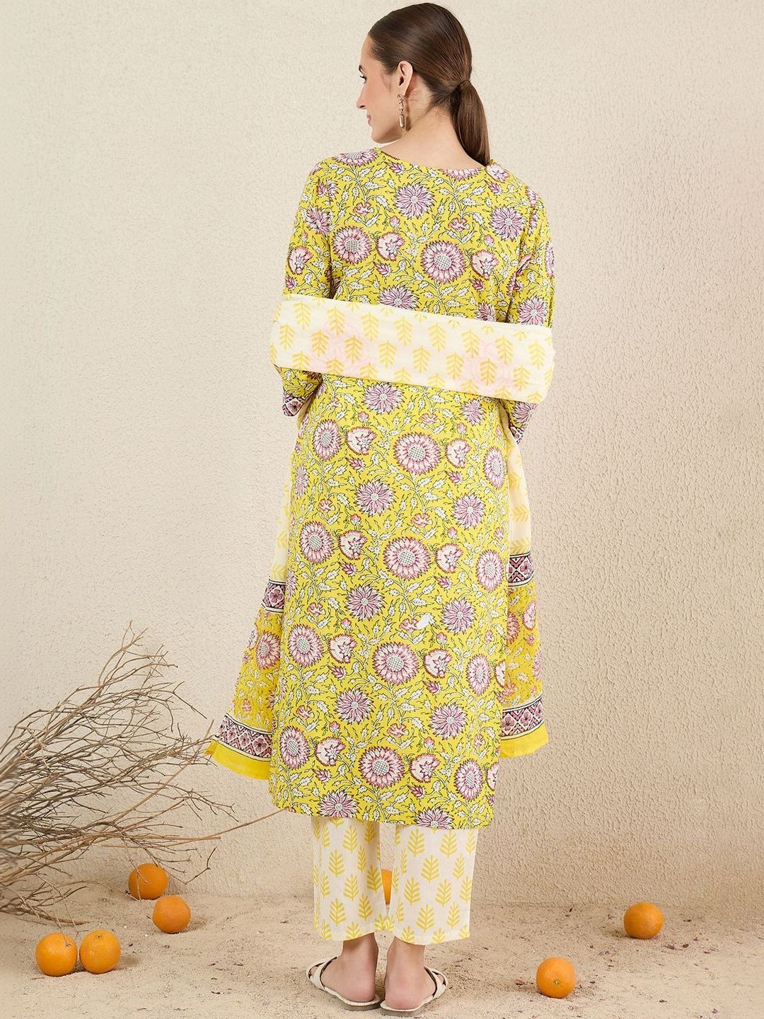 Women Floral Printed Regular Pure Cotton Kurta with Trousers & With Dupatta