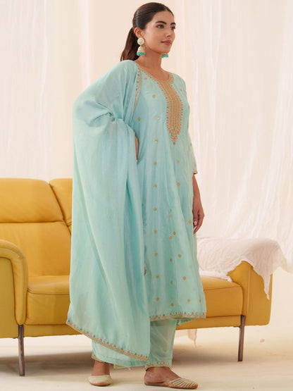 Dhiyona PD Women Floral Embroidered Anarkali Kurta With Trousers & Dupatta