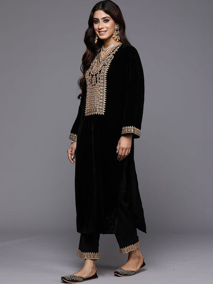 Floral Yoke Design Sequinned Velvet Straight Kurta With Trousers & Dupatta