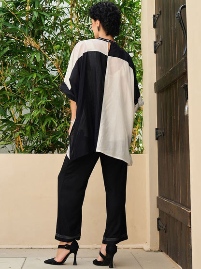 Dhiyona IE Embroidered Kaftan Top With Trousers