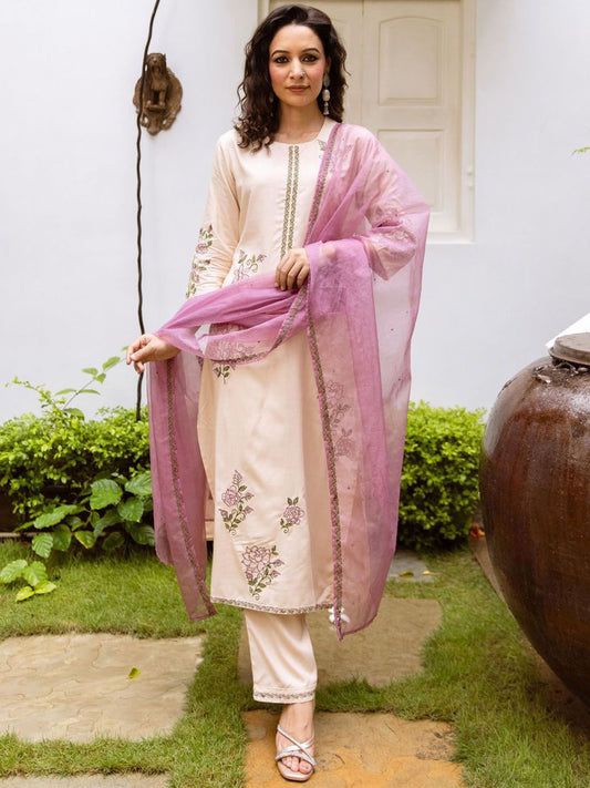 Dhiyona IE Women Floral Embroidered Regular Thread Work Kurta with Trousers & With Dupatta