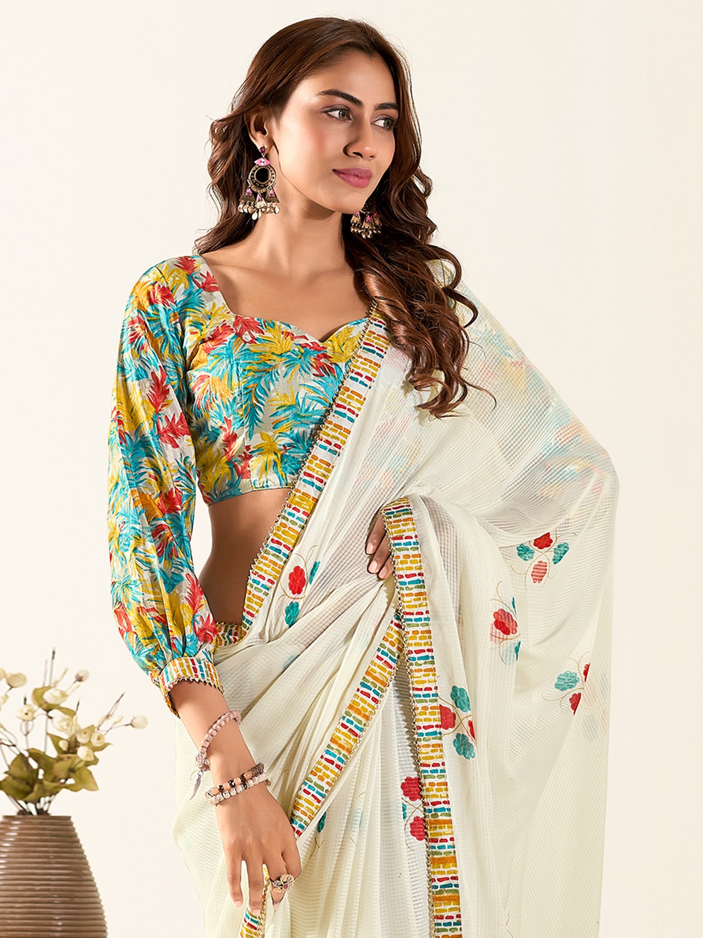 Women's Georgette Cream Printed Designer Saree With Blouse Piece