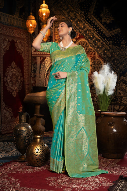 Dhiyona GR Women's Saachi Silk Green Banarasi Silk Woven Saree