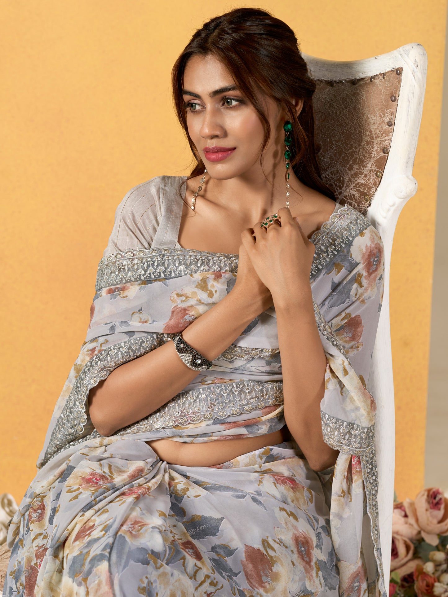 Women's Georgette Grey Embellished Designer Saree With Blouse Piece