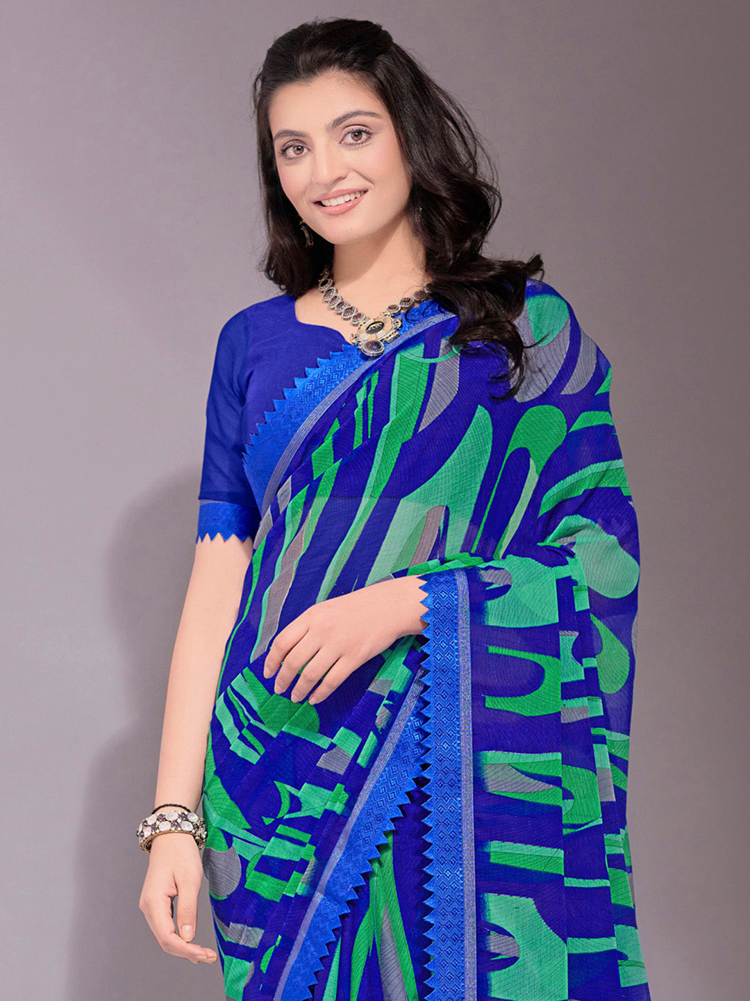 Women's Chiffon Blue Printed Designer Saree With Blouse Piece