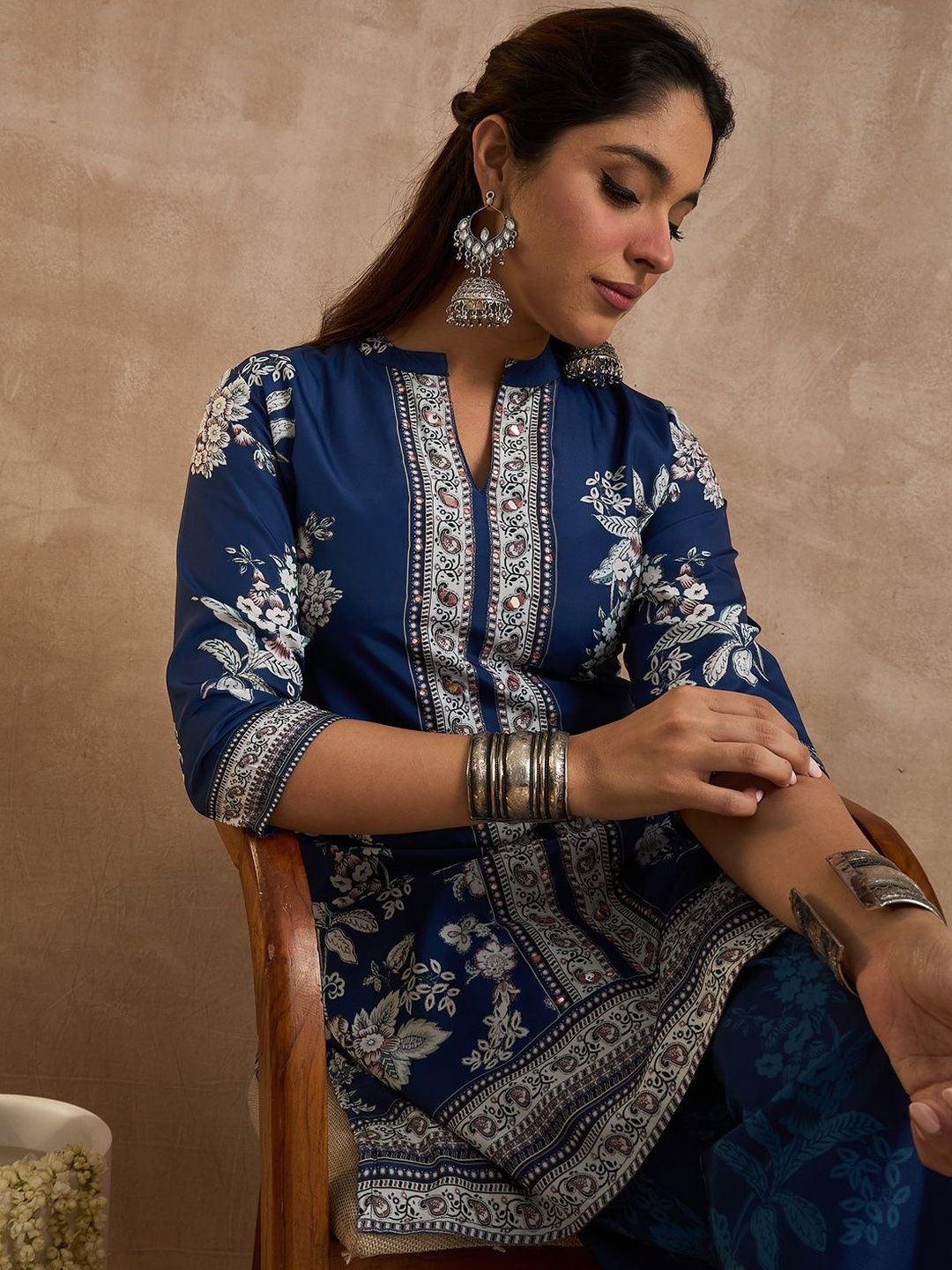 Floral Printed Mandarin Collar Mirror Work Straight Kurta With Palazzos