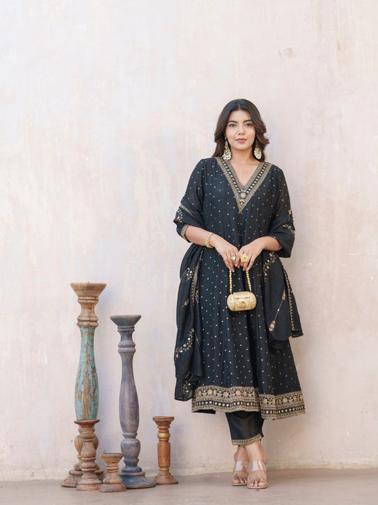 Dhiyona PD Women Bandhani Printed V-Neck Panelled Anarkali Kurta With Trouser & Dupatta