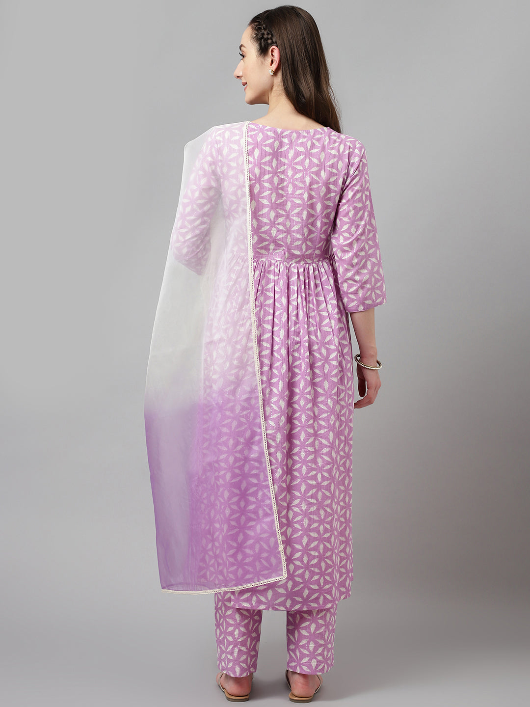 Women's Lavender Pure Cotton Flared Kurta Set With Dupatta
