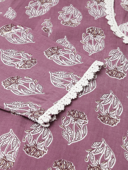 Women's Light Purple Cotton A-line Kurta with Pant