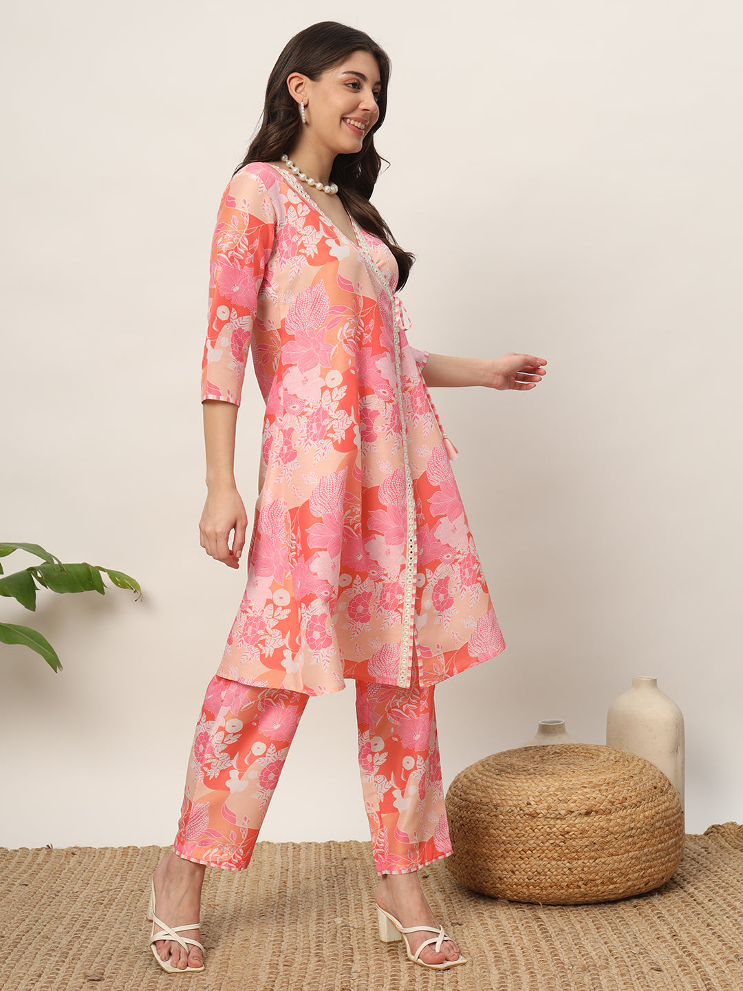 Women's Pink Cotton Blend A-Line Kurta and Pant