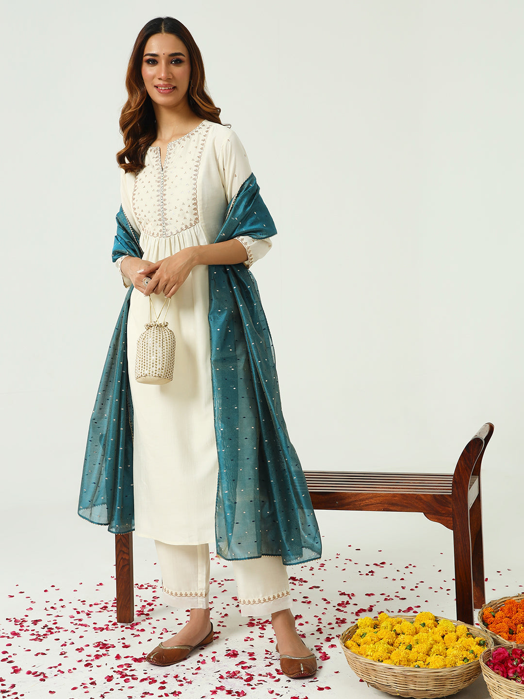 Women's Off White Silk Blend Nayra Cut Kurta and Palazzo With Embroidered Dupatta