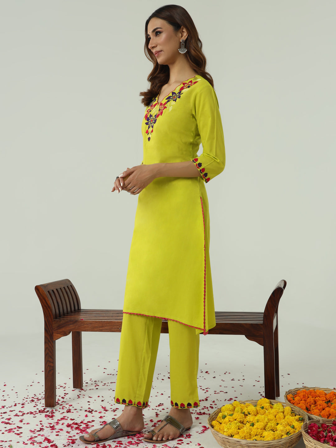 Dhiyona FL Women's Lime yellow Cotton Flared Kurta Set