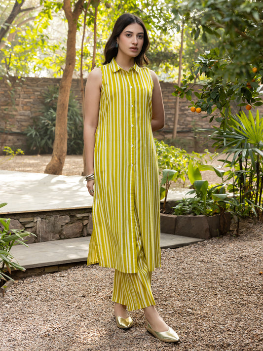 Dhiyona FL Women's yellow Cotton Straight-cut Kurta Set
