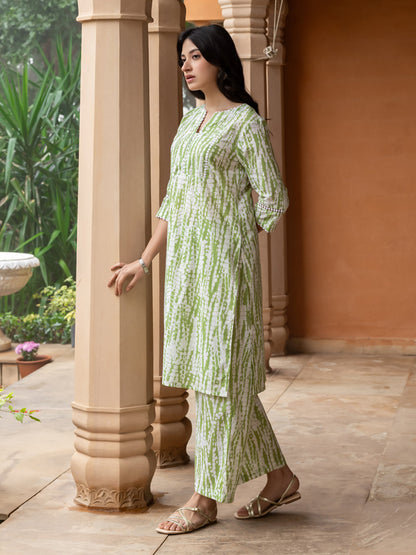 Dhiyona FL Women's Green Cotton Straight Kurta Set