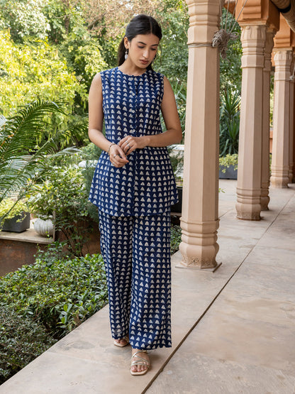 Dhiyona FL Women's Navy Blue Cotton Printed Co-ord Set
