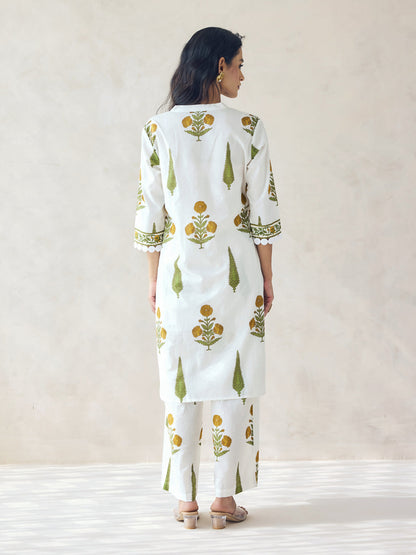 Dhiyona FL Women's Off-White Floral Print Cotton Straight Kurta Set