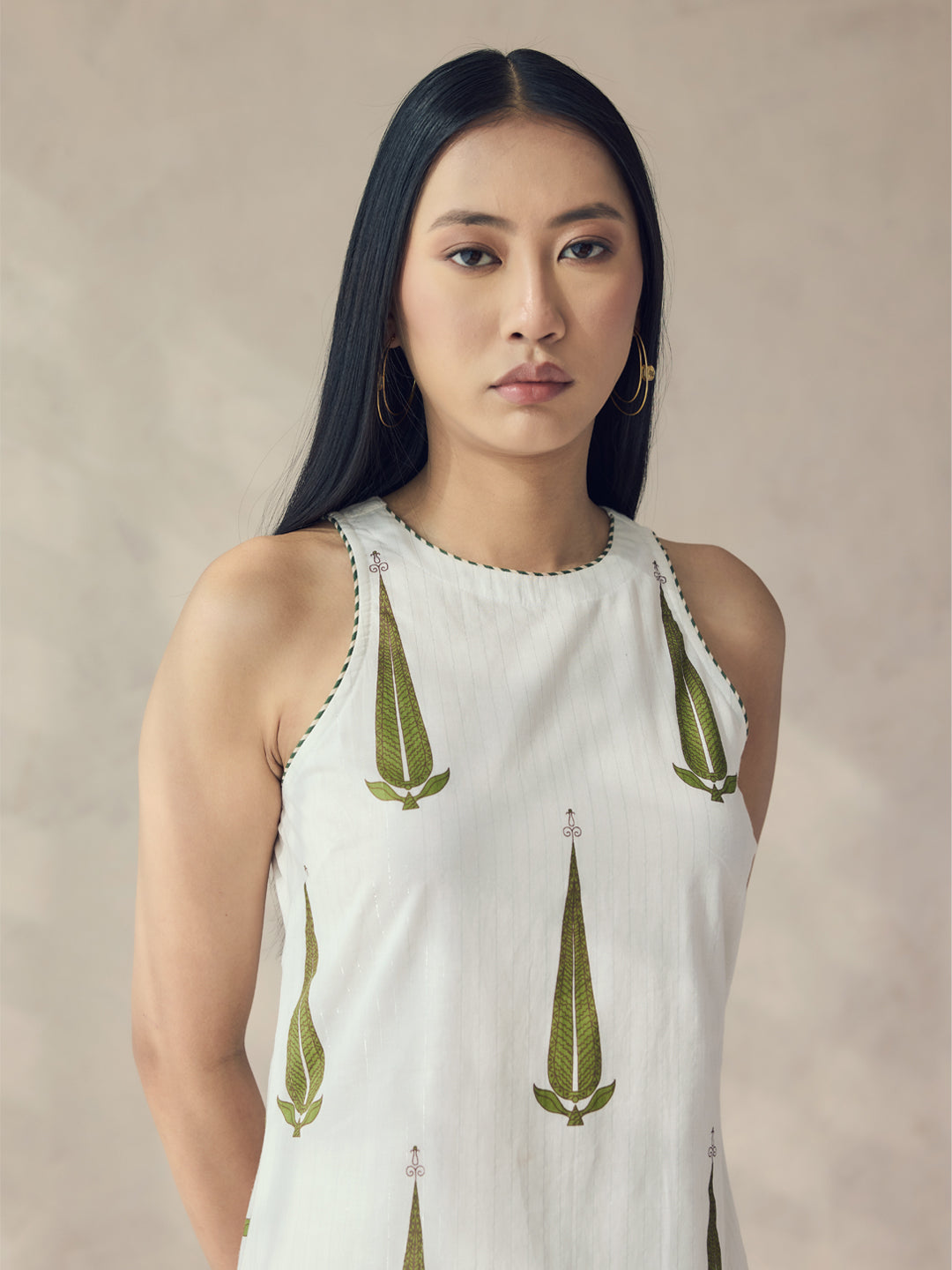 Dhiyona FL Women's Off-White Printed Cotton Sleeveless Kurta Set