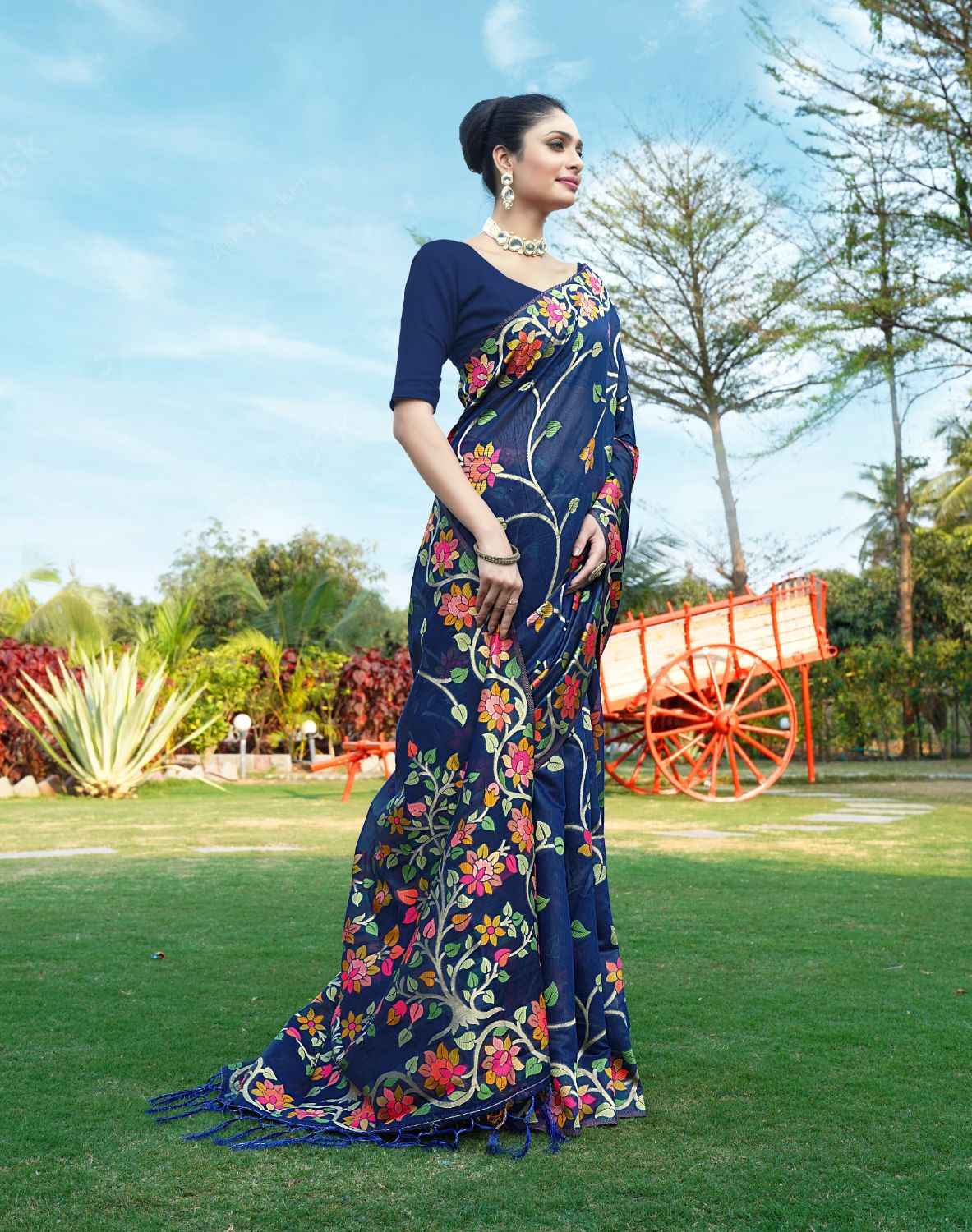 Dhiyona GR Women's Shahida Neptune Blue Soft Cotton Jamdani Saree
