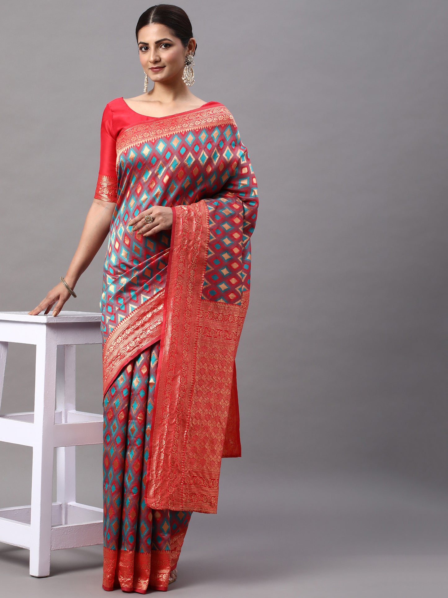 Women's Silk Blend Red Woven Design Designer Saree With Blouse Piece
