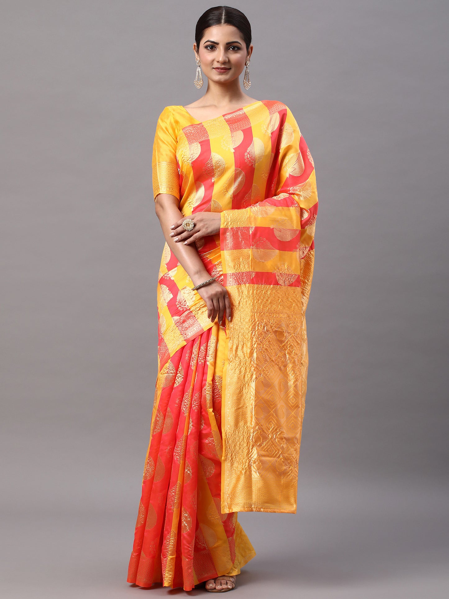 Women's Silk Blend Pink Woven Design Designer Saree With Blouse Piece
