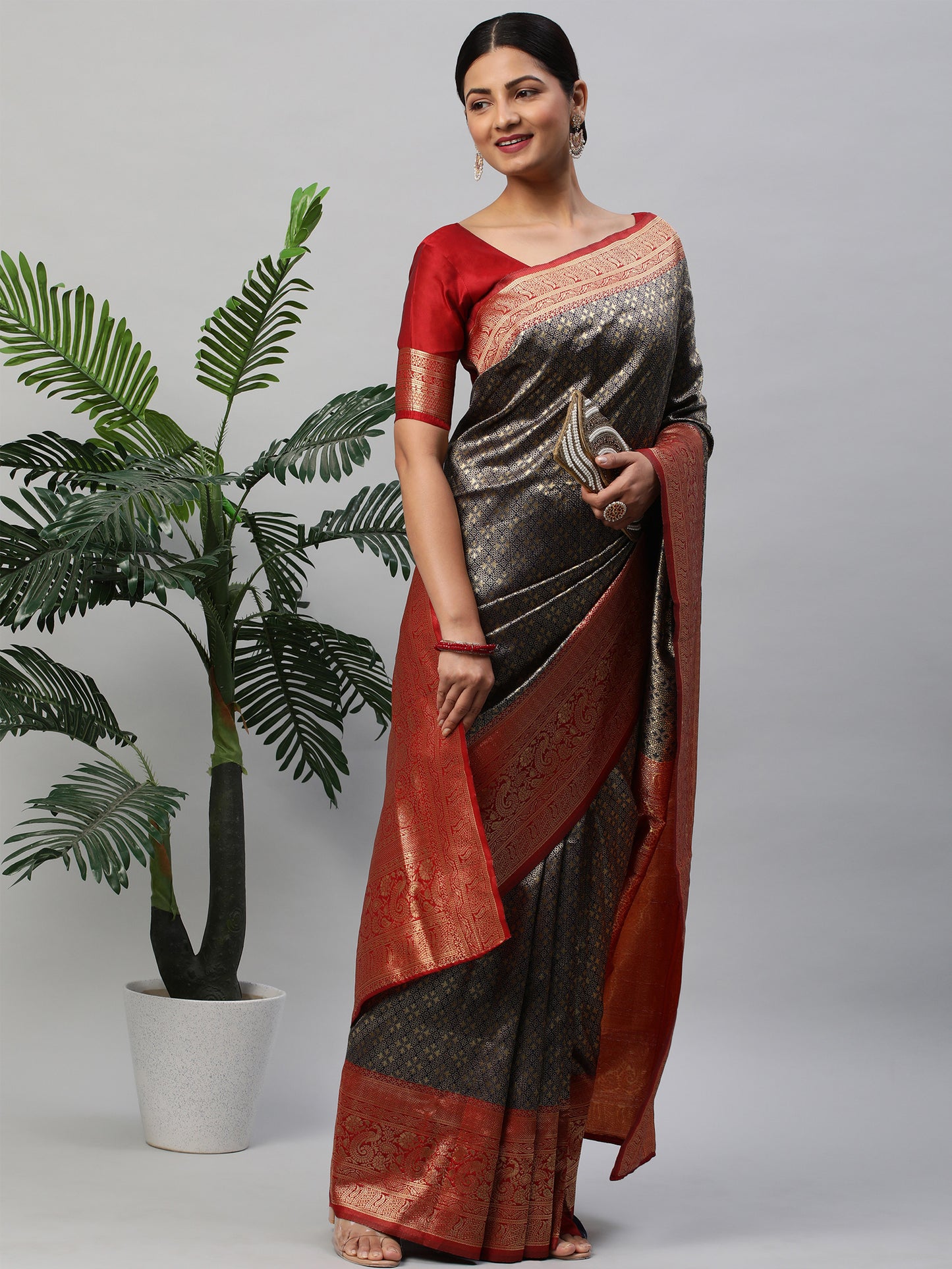 Women's Silk Blend Navy Blue Woven Design Designer Saree With Blouse Piece