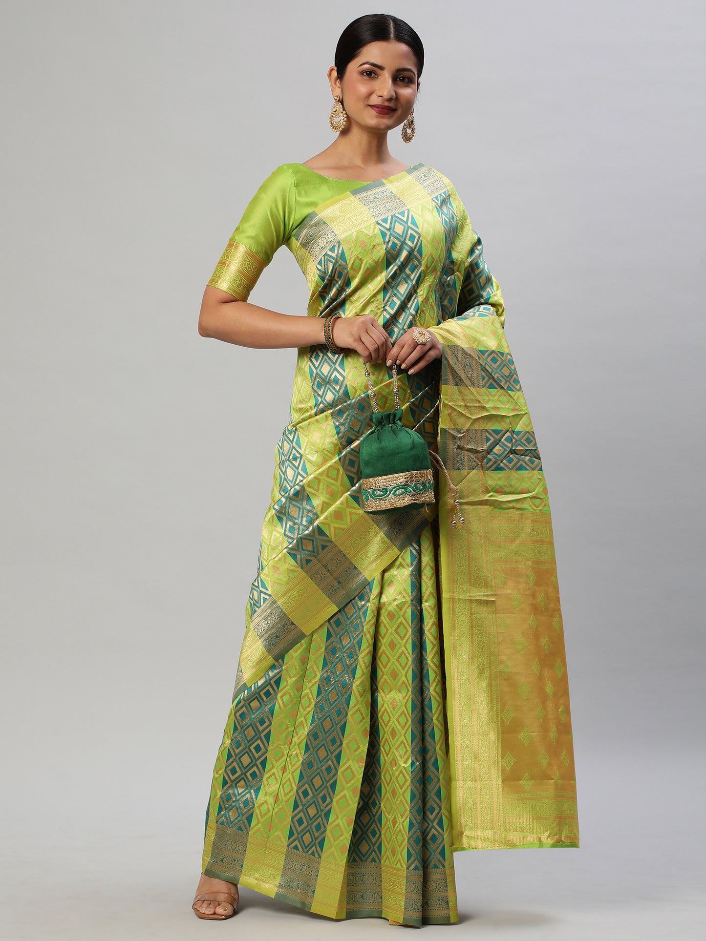 Women's Silk Blend Green Woven Design Designer Saree With Blouse Piece
