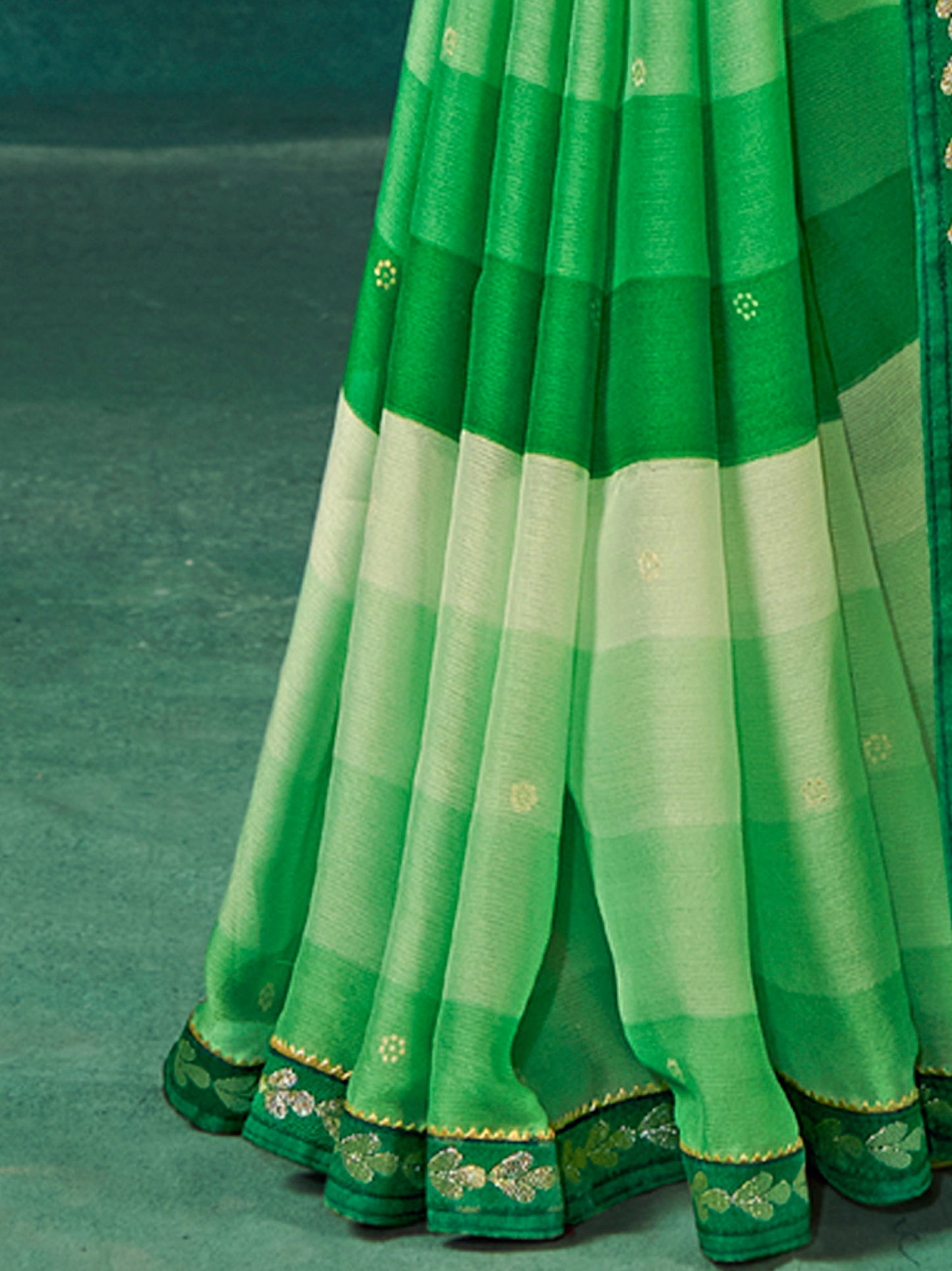Women's Chiffon Green Embellished Designer Saree With Blouse Piece