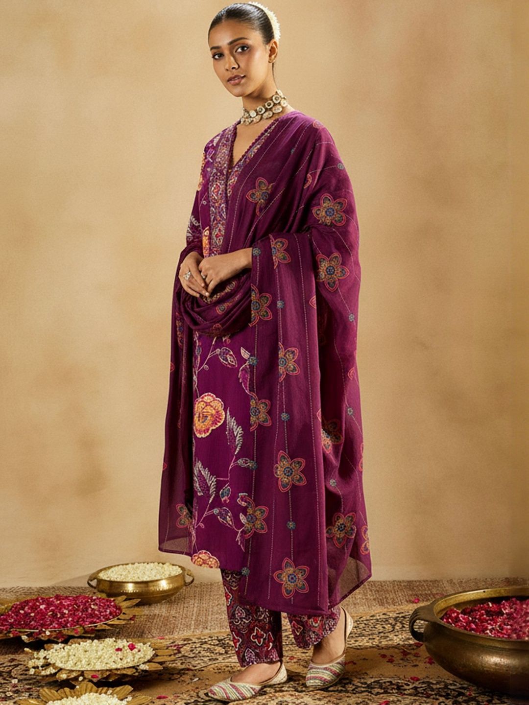 Floral Printed Regular Pure Cotton Straight Kurta with Trousers & With Dupatta