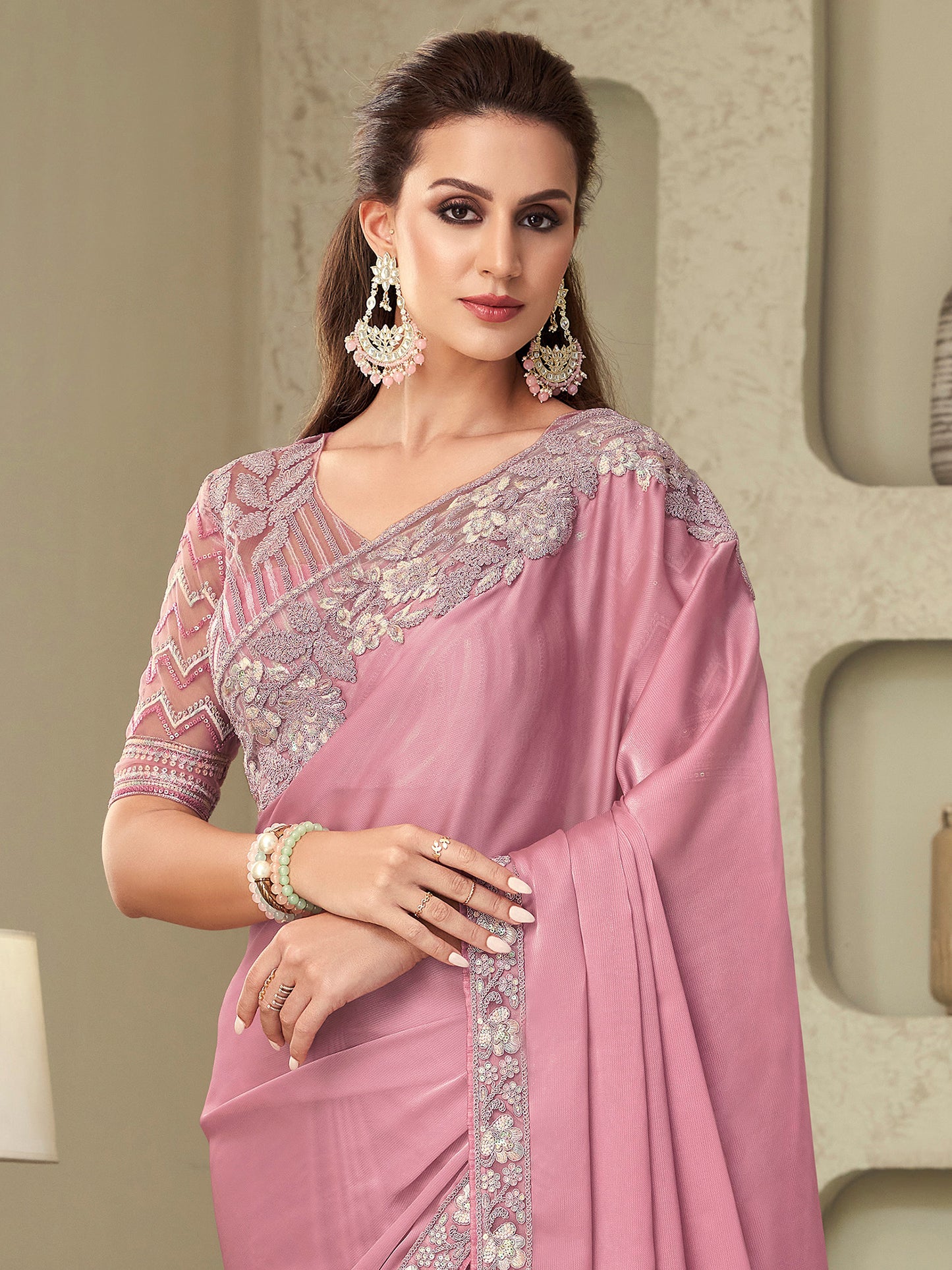 Women's Georgette Mauve Embellished Designer Saree With Blouse Piece
