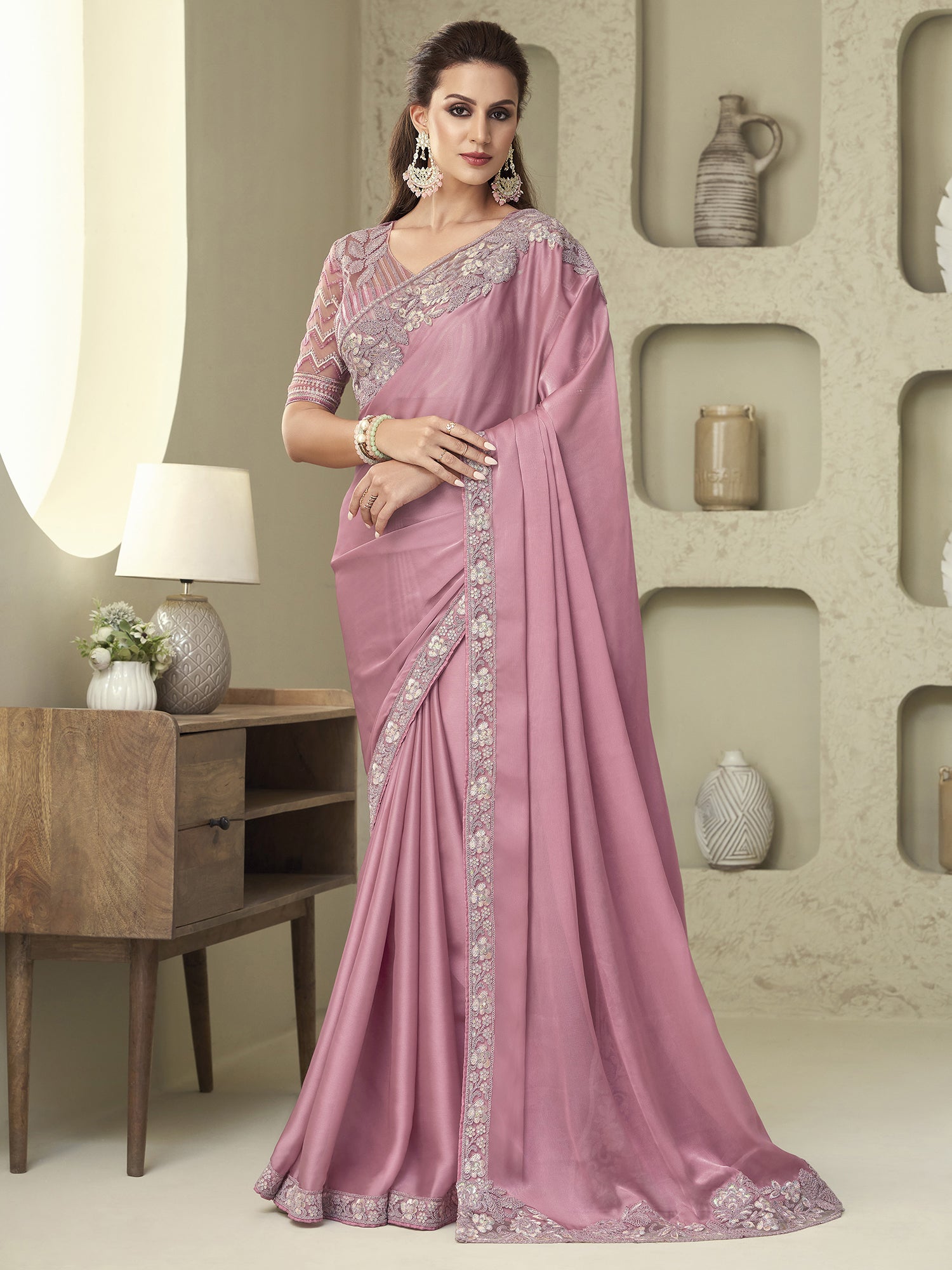 Women's Georgette Mauve Embellished Designer Saree With Blouse Piece