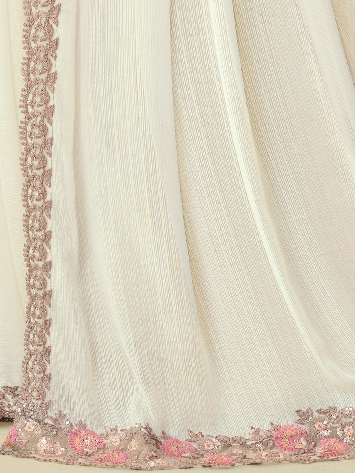 Women's Georgette White Embellished Designer Saree With Blouse Piece