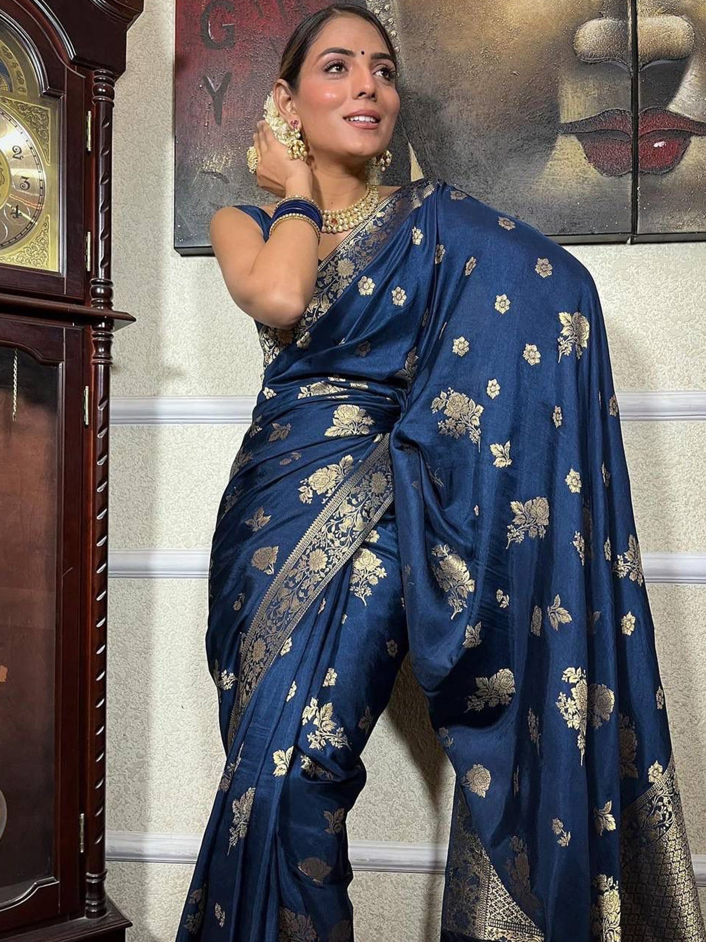 Women's Silk Blend Navy Blue Woven Design Designer Saree With Blouse Piece