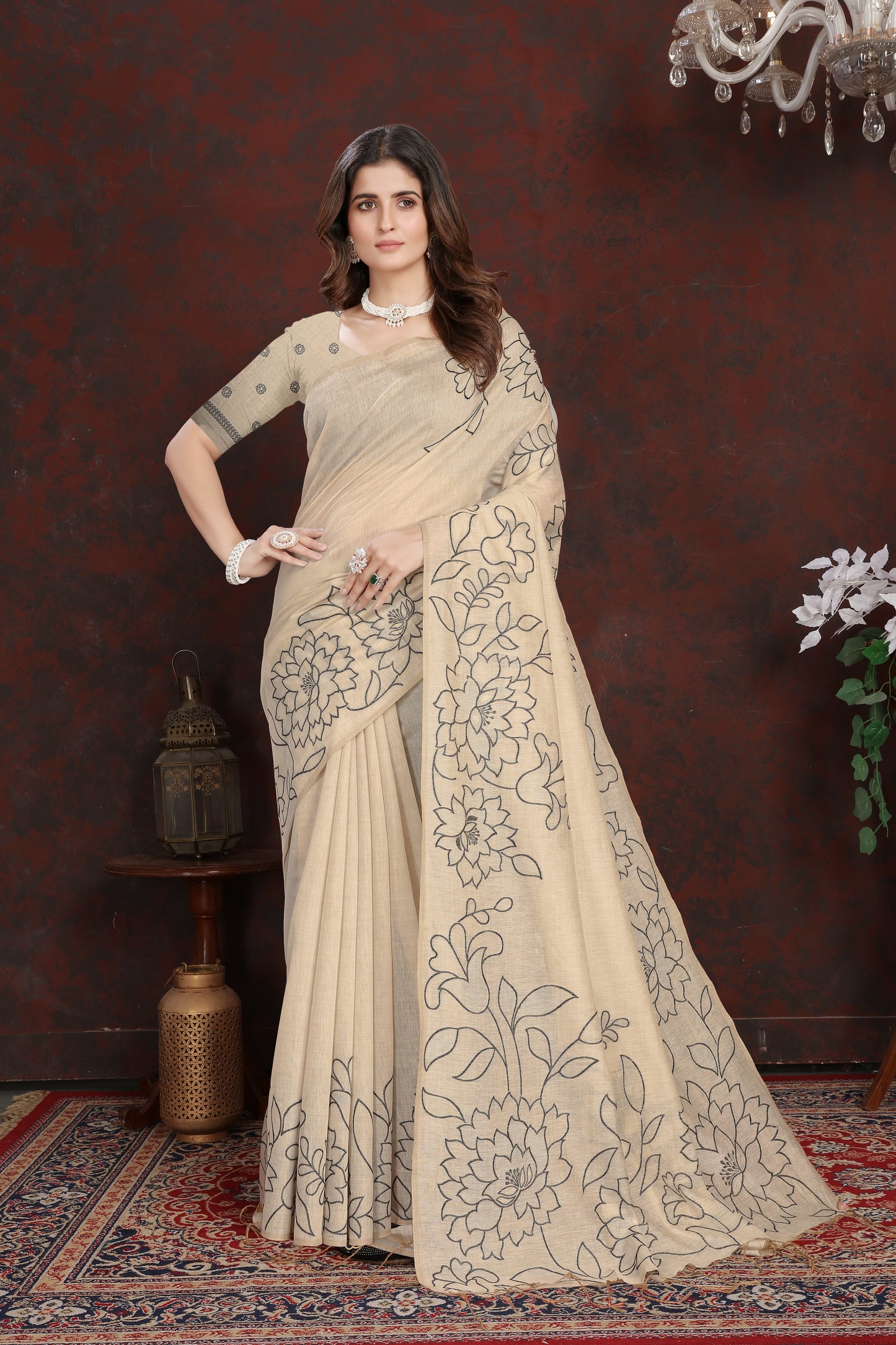 Dhiyona GR Women's Sketch Beige & Black Pure Mul Cotton Jamdani Saree