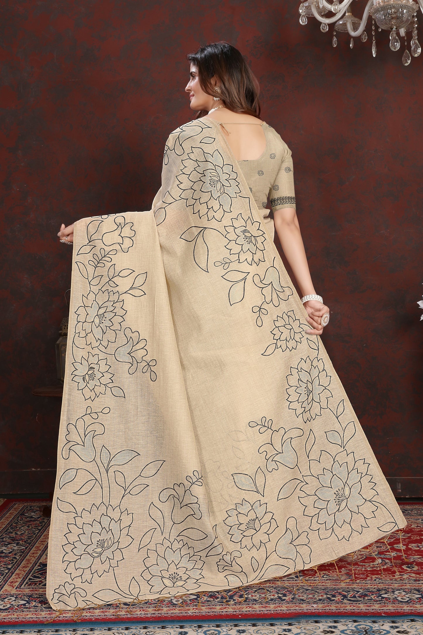 Dhiyona GR Women's Sketch Beige & Black Pure Mul Cotton Jamdani Saree