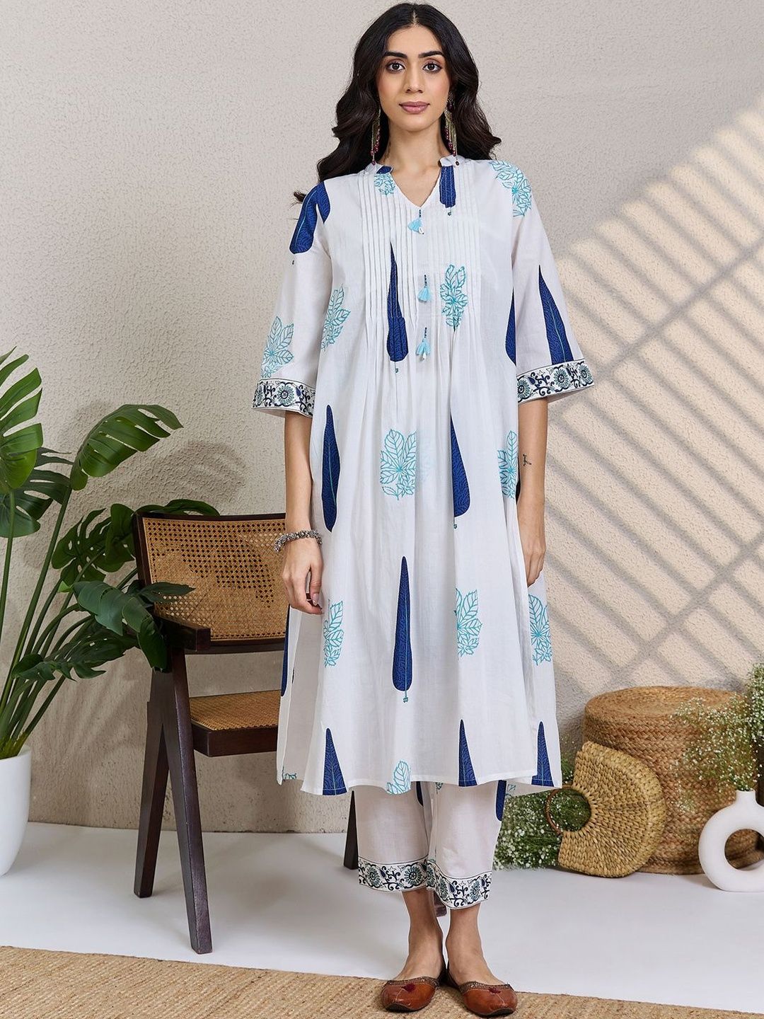 Women Ethnic Motifs Printed Regular Pure Cotton Kurta with Trousers & With Dupatta