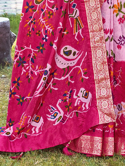 Women's Viscose Pink Woven Design Designer Saree With Blouse Piece