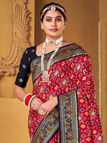 Women's Silk Blend Pink Woven Design Designer Saree With Blouse Piece