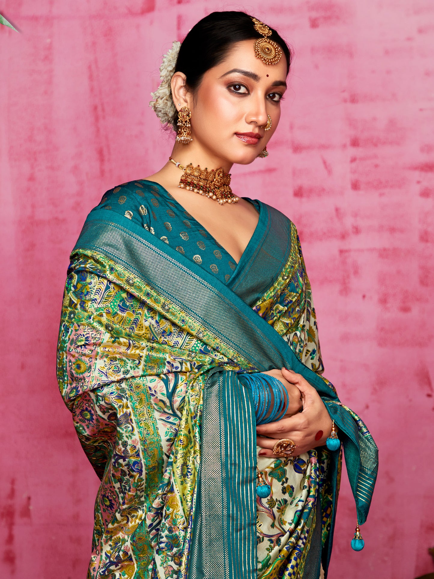 Women's Tussar Silk Cream Printed Designer Saree With Blouse Piece