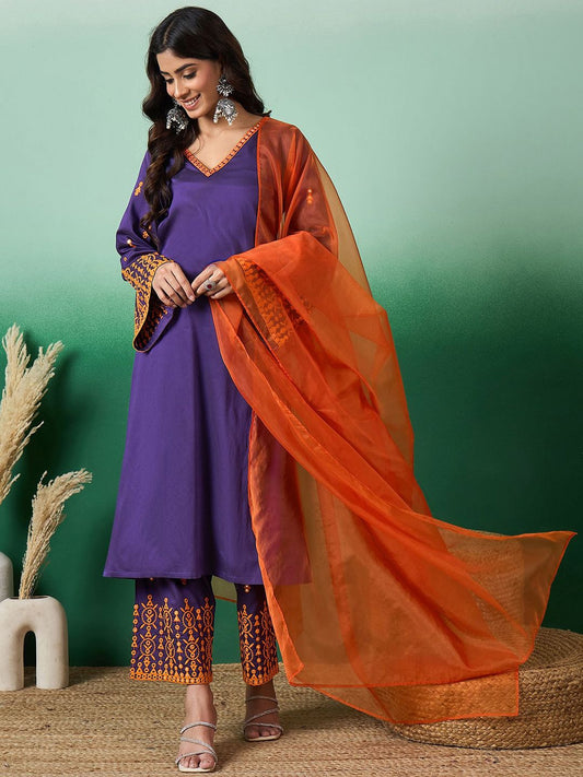 Dhiyona SN Women's Embroidered Striaght Kurta With Pant & Dupatta
