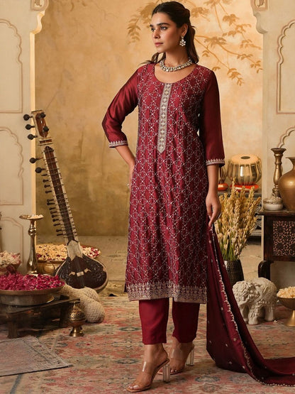 Women Ethnic Motifs Embroidered Thread Work Kurta with Trousers & Dupatta